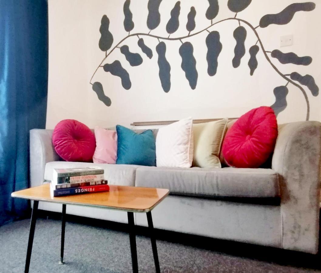 Granville 5Br Townhouse - Ideal For Groups, Families Or Contractors By Suitely Cheltenham Buitenkant foto