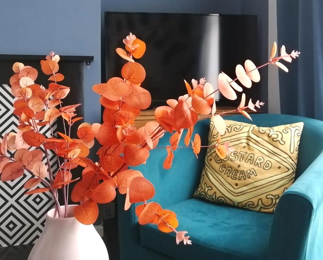 Granville 5Br Townhouse - Ideal For Groups, Families Or Contractors By Suitely Cheltenham Buitenkant foto